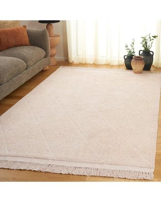 Safavieh Easy Care Keri Table Tufted Rug