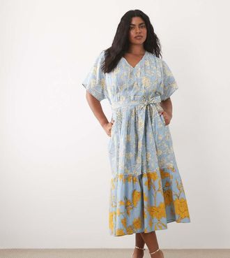 Hope & Ivy Vestito a portafoglio con gonna al polpaccio blu e giallo a fiori-Rosso