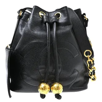 Chanel Vintage Cc Drawstring Bucket Caviar Black Leather Handbag (Pre-Owned)