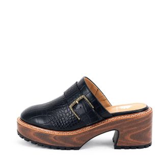 Yellow Box Womens Barker Platform Clog In Black