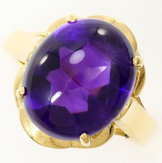 C&A Unbranded (18K) Band Ring (Pre-Owned)