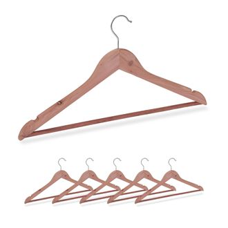 Relaxdays Perchas Ropa De Madera De Cedro, 6 Uds., Para Camisas O Trajes, Contra Polillas, 44 Cm Ancho, Marr&oacute;n Natural - Relaxdays