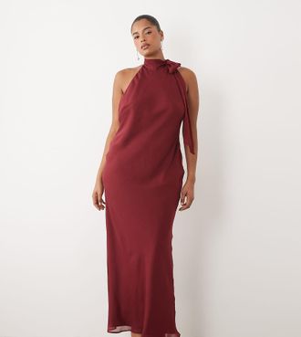 Asos Curve ASOS DESIGN Curve - Vestito lungo allacciato al collo color bacca-Rosso