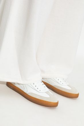 Stuart Weitzman Runaround Sports Shoes, Womens, White