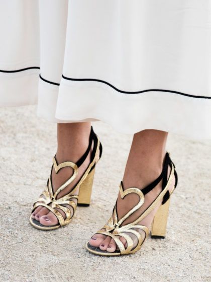 Summer party o #Friyay in ufficio? 20 scarpe oro perfette per festeggiare