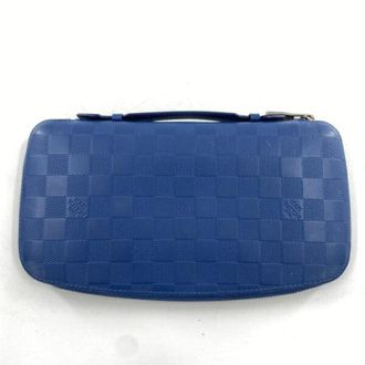 Louis Vuitton Blue Damier Canvas Clutch Bag (Pre-Owned)
