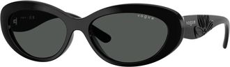 Vogue Eyewear Stijlvolle zonnebril in zwart - Dames - Zonnebrillen - Zwart - 55 MM - Nylon - Accessoires