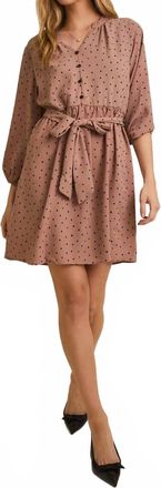 Gilli V-Neck Shirring Button Down Dress With Tie In Mocha - Black Dot