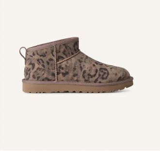 UGG Womens Classic Ultra Mini Spotted Boot In Chestnut