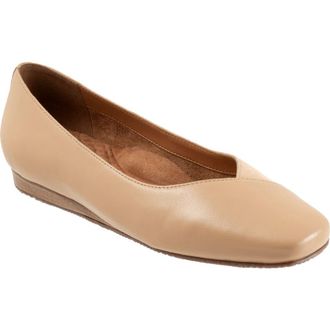 Softwalk Vina Flat in Beige at Nordstrom, Size 10.5