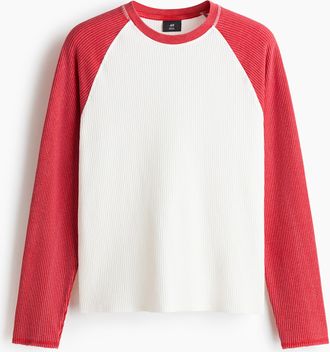 H&M Shirt aus Waffeljersey in Regular Fit - Rot/Colourblocking