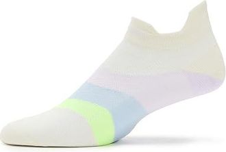 Feetures Elite Ultra Light Tab Quarter Length Socks Shoes Lilac Breeze : MD (US Mens Shoe 6-8.5 - Womens Shoe 7-9.5), Nylon/Spandex