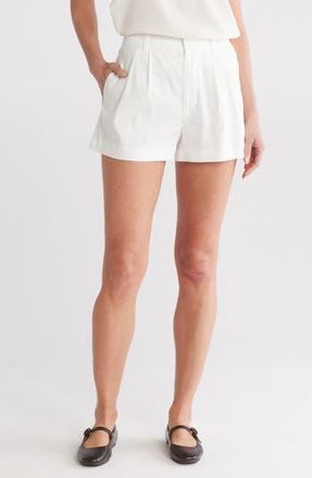 Alice & Olivia Conry Pleated Linen Blend Shorts in Off White at Nordstrom Rack, Size 10
