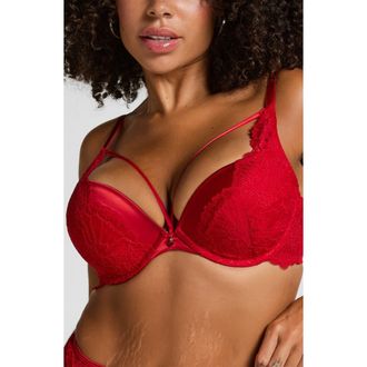Hunkemöller Whitney Padded Underwire Maximizer Bra in Chili Pepper at Nordstrom, Size 32B