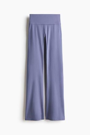 H&M Flared Yoga Leggings With Softmove in Dusty Violet at Nordstrom, Size X-Small