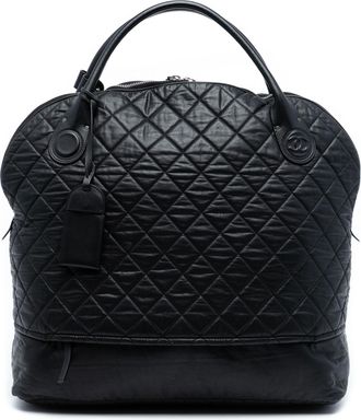 Chanel Tweedehands XL Gequilted Coated Canvas Horizontale Sport Weekendtas