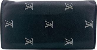 Louis Vuitton Black Leather Wallet (Bi-Fold) (Pre-Owned)