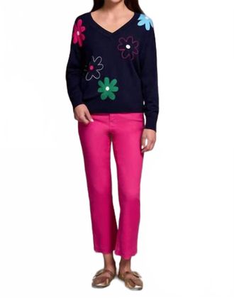 Tribal Daisy Flower Front Cotton V-Neck Sweater In Nightfall