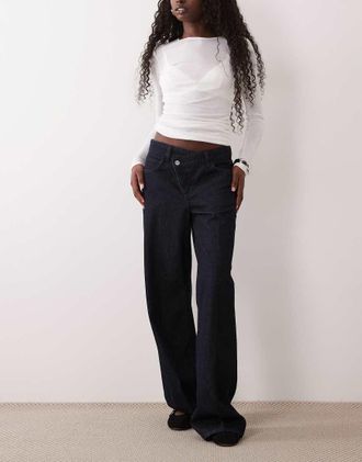 Gina Tricot Gina Tricot jeans wide leg con vita avvolgente in lavaggio rinse blu