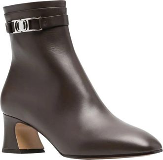 Ferragamo Womens Rego Logo-Plaque Ankle Boots In Brown