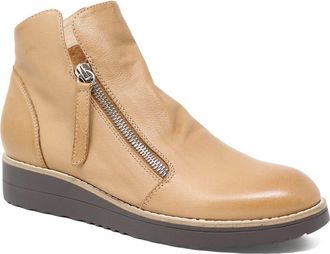 Django & Juliette Ohmy Double Zip Boot in Dark Tan/Chocolate Sole at Nordstrom, Size 40