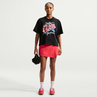Nike Womens Nike Sportswear Mid-Rise Skort in Red | IR1648-696
