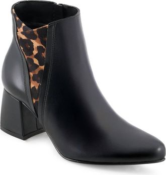 Andrea Womens Pointed Toe Fashion Booties In Black