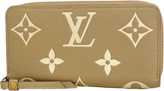 Louis Vuitton Beige Long Wallet (Bi-Fold) (Pre-Owned)