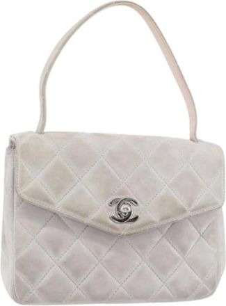 Chanel Pre-owned Handbags, female, Purple, Size: ONE SIZE Pre-owned Vintage Hand Bag