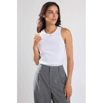 America Today top Gia wit