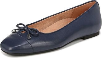 Vionic Womens Klara Flat In Navy