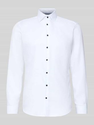 Christian Berg Regular Fit Business Hemd aus Baumwolle mit Kentkragen in Weiss, Gr&ouml;&szlig;e 39/40