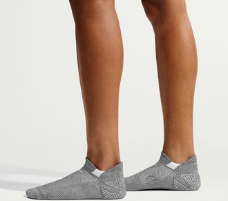 Nike Unisex Running Lightweight No-Show Socks (1 Pair) in Grey | HV6931-050