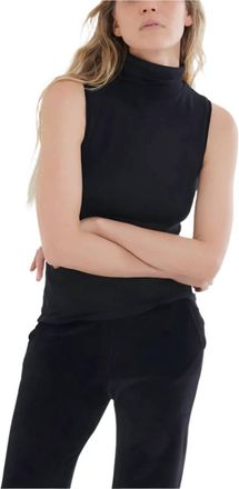 Majestic Filatures Soft Touch Turtleneck Top In Noir