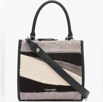 Calvin Klein Womens Shoulder Bag In Black And Cream