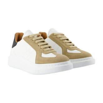 Alexander McQueen Colorblock Calfskin Sneaker - Multicolor