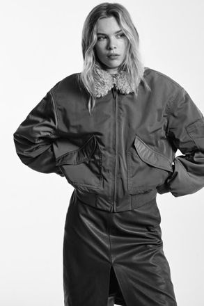 H&M Collared Bomber Jacket in Khaki Green at Nordstrom, Size Xx-Large