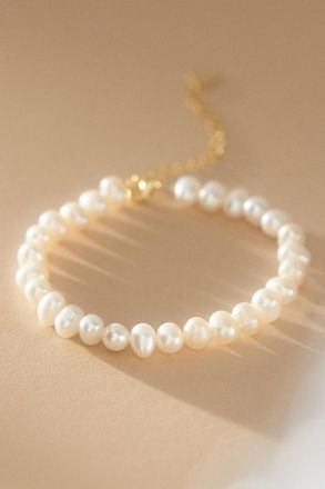 Shashi Pearl Bracelet