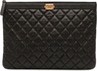 Chanel 2018 Medium Quilted Caviar Boy O Case clutch bag - Nero