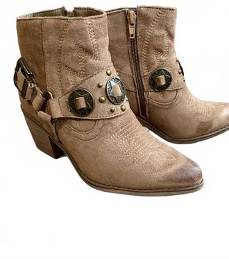 Pierre Dumas Womens Wilde Western Bootie In Taupe