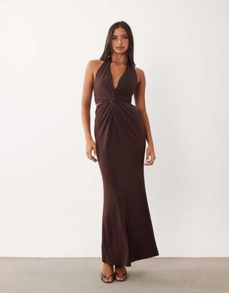 Tfnc vestito lungo maxi con scollo profondo allamericana, dettaglio nodo e allacciatura posteriore, color cioccolato-Marrone