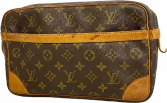 Louis Vuitton Brown Clutch Bag (Pre-Owned)