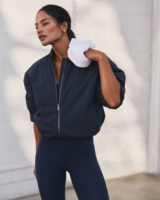 Vuori Clothing Lund Insulated Jacket | Dark Azure | XS, Size Extra Small