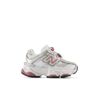 New Balance Ni&ntilde;os 9060 Bungee en Blanco/Rosa, Talla 22.5