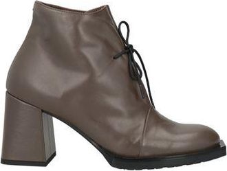 Le Boh&eacute;mien SCHUHE - Stiefeletten auf YOOX.COM