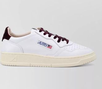 Autry leather medalist low top sneakers