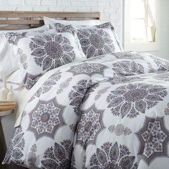 Southshore Fine Linens Luxury Collection Comforter Set in Grey at Nordstrom Rack, Size Full/queen