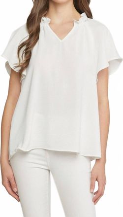 Entro Ruffled Flutter Sleeve Blouse In Off White
