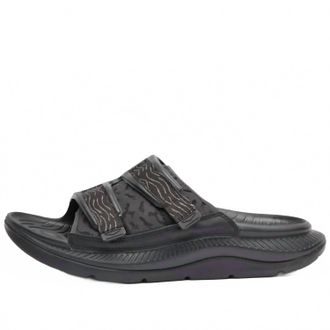 Hoka One One Ora Luxe Slipper In Black/black