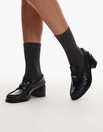 Tommy Hilfiger Mocassini college in vernice blu navy con tacco